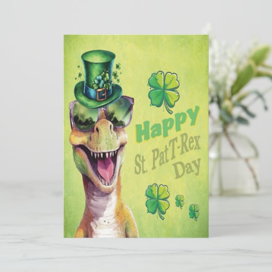 Grappige Ierse dinosaurus kabouter St Patricks Day Feestdagenkaart (Staand voorkant)
