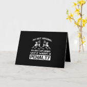 Grappige ijshockeyspeler bespreekt overtreding van kaart (Gele Bloem)