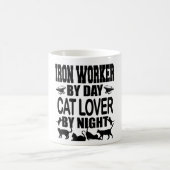 Grappige IJzerbewerker overdag, Kattenliefhebber ' Koffiemok (Center)