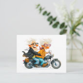 Grappige illustratie van senioren die motorrijden feestdagenkaart (Staand voorkant)