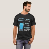 Grappige Ingenieur Glas Dubbel zo Groot als het We T-shirt (Voorkant volledig)