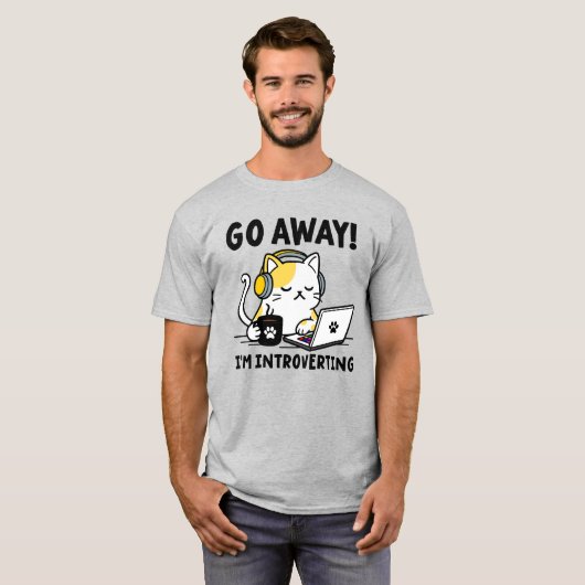 Grappige introverte antisociale kat t-shirt (Voorkant volledig)