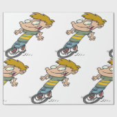 Grappige jongen die eenwieler rijdt cadeaupapier (Vlak)