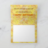 Grappige Kaart 2 van de Verjaardag van de Wasbeer (Binnen)