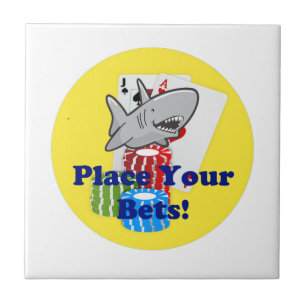 Grappige kaart Shark Gambling Cartoon met Poker Ch Tegeltje