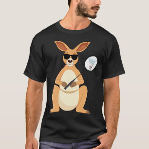 Grappige kangoeroe die een zonnebril draagt die ba t-shirt