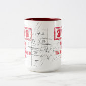 Grappige kantoorhumor op de werkplek grap tweekleurige koffiemok (Center)