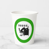 Grappige kantoormedewerker slaapt aan bureau papieren bekers (Voorkant)