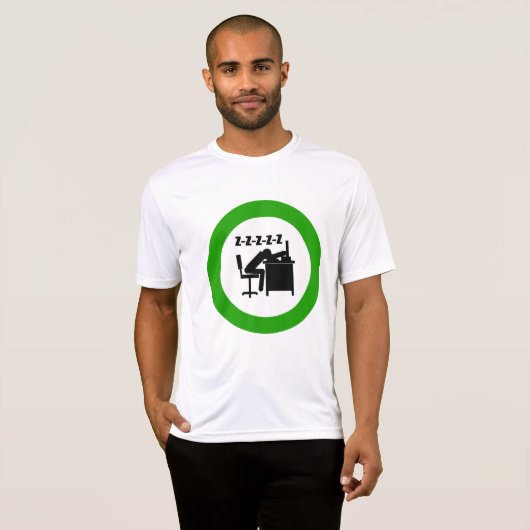 Grappige kantoormedewerker slaapt aan bureau t-shirt (Voorkant volledig)
