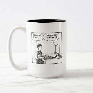 Grappige Kantoorwerk Kat Humor Bedrijfsstrip Tweekleurige Koffiemok