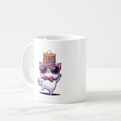 Grappige kat balancing pannenkoek stack koffiemok (Voorkant links)