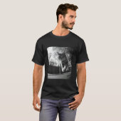 Grappige kat die op trampoline springt achtertuind t-shirt (Voorkant volledig)