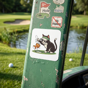Grappige kat golfer vissen water hindernis vierkante sticker
