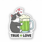 Grappige kat knuffelt groene bierpul ware liefde s sticker (Voorkant)