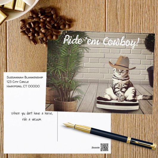 Grappige kat met cowboyhoed rijdend op stofzuiger briefkaart