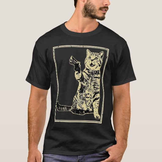 Grappige kat met pistool t-shirt (Voorkant)