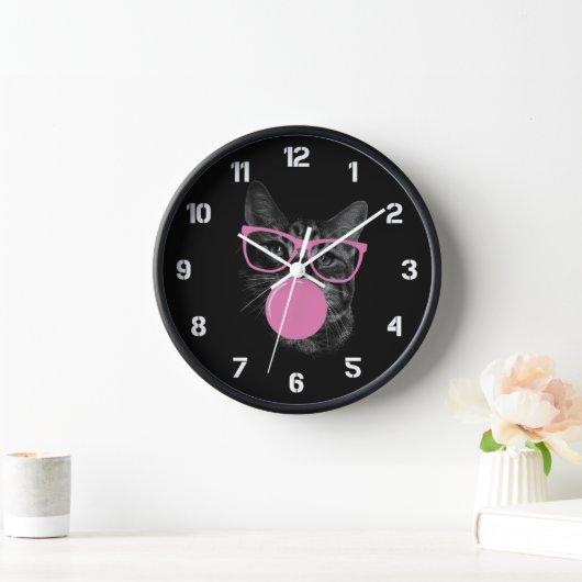 Grappige kat met roze bril Bubble Gum wandklok (Huis)