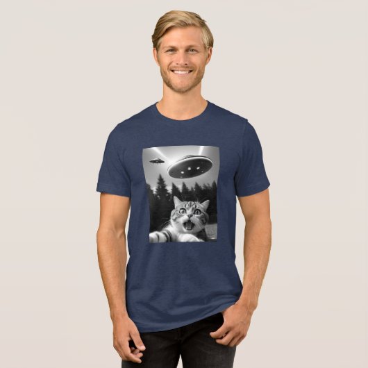 Grappige kat selfie met UFO buitenaardse drones Tri-Blend Shirt (Voorkant volledig)