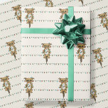 Grappige kat Tangled Christmas Lights inpakpapier<br><div class="desc">Dit schattige inpakpapier heeft een reeks retro gekleurde kerstverlichting,  met een zeer ongelukkige kat in de knoop en opgehangen,  op een minimalistische ecru ivoren achtergrond.</div>