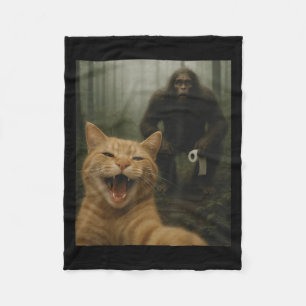 Grappige Kat Verrast Gelukkig Selfie Met Bigfoot S Fleece Deken