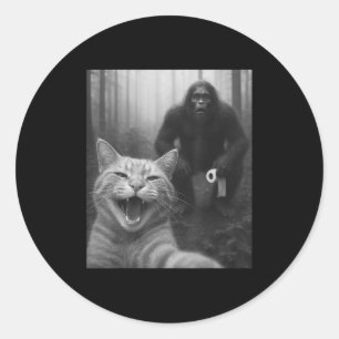 Grappige kat verrast gelukkige selfie met Bigfoot Ronde Sticker