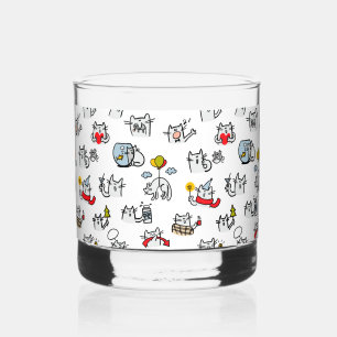 Grappige katten, melk en magie. whisky glas