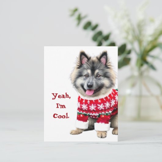 Grappige Keeshond in Kersttrui Feestdagenkaart (Staand voorkant)