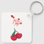 Grappige kersen in de liefde. sleutelhanger (Achterkant)