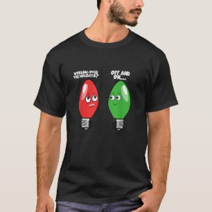 Grappige kerst gloeilampen werken af tijdens t-shirt