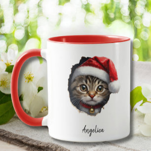 Grappige kerst glurende kat met kerstmuts op maat mok