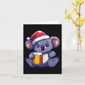 Grappige kerst koala met bier strip kaart (Gele Bloem)