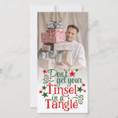 Grappige Kerst Rode Groene Tinsel Foto Feestdagenkaart (Voorkant)