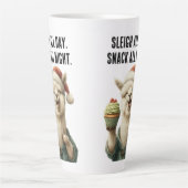 Grappige kerstlama – Sleigh & Snack Latte Mok (Voorkant)