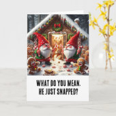 Grappige Kerstmis: Gnome bij peperkoek man Kaart (Gele Bloem)