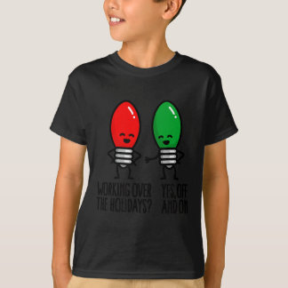 Grappige Kerstverlichting Grappen Werkend Tijdens  T-shirt