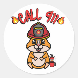 Grappige kleine hamster is een brandweerman ronde sticker