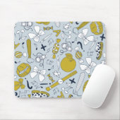 Grappige kleine school dingen verspreid over muismat (Met muis)