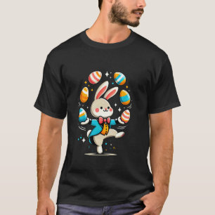 Grappige knuffel Paashaas jongleerend met kleurrij T-shirt