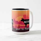 Grappige Koe Thema Western Pensioen Uitgevoerd naa Tweekleurige Koffiemok (Voorkant rechts)