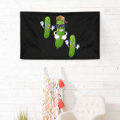Grappige Komkommer Augurk Dansend Voedsel Spandoek (Insitu)
