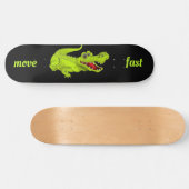 Grappige krokodil op zwarte skateboard (Horizontaal)