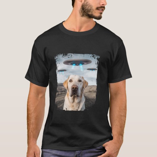 Grappige Labrador Retriever Hond Selfie met Alien  T-shirt (Voorkant)
