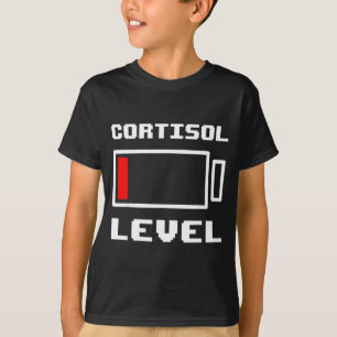 Grappige lage batterij cortisol niveau bijna op me t-shirt