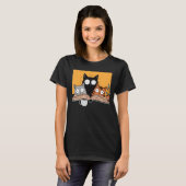 Grappige Lezende Katten Illustratie T-shirt (Voorkant volledig)