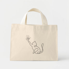 Grappige lieve kleine kat speelt met een vlinder mini tote bag