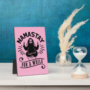 Grappige Luiaard Badkamer Humor Namastay Fotoplaat