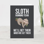 Grappige Luiaard Hardloopteam Kaarten Humor Dieren (Voorkant)