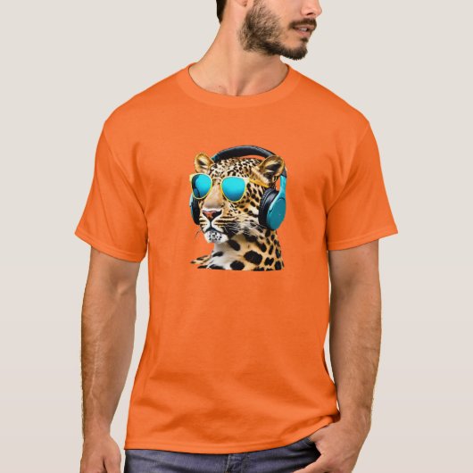 Grappige Luipaard Jammin' T-shirt (Voorkant)