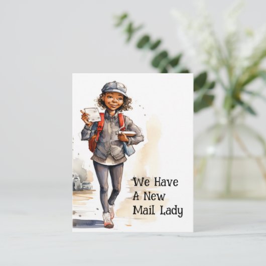 Grappige Mail Lady Bewegende Aankondiging Briefkaart (Staand voorkant)