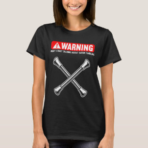 Grappige majorette stok draaien  t-shirt